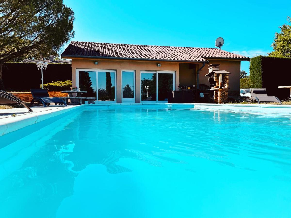 La Villa Perroquet Poncins Esterno foto