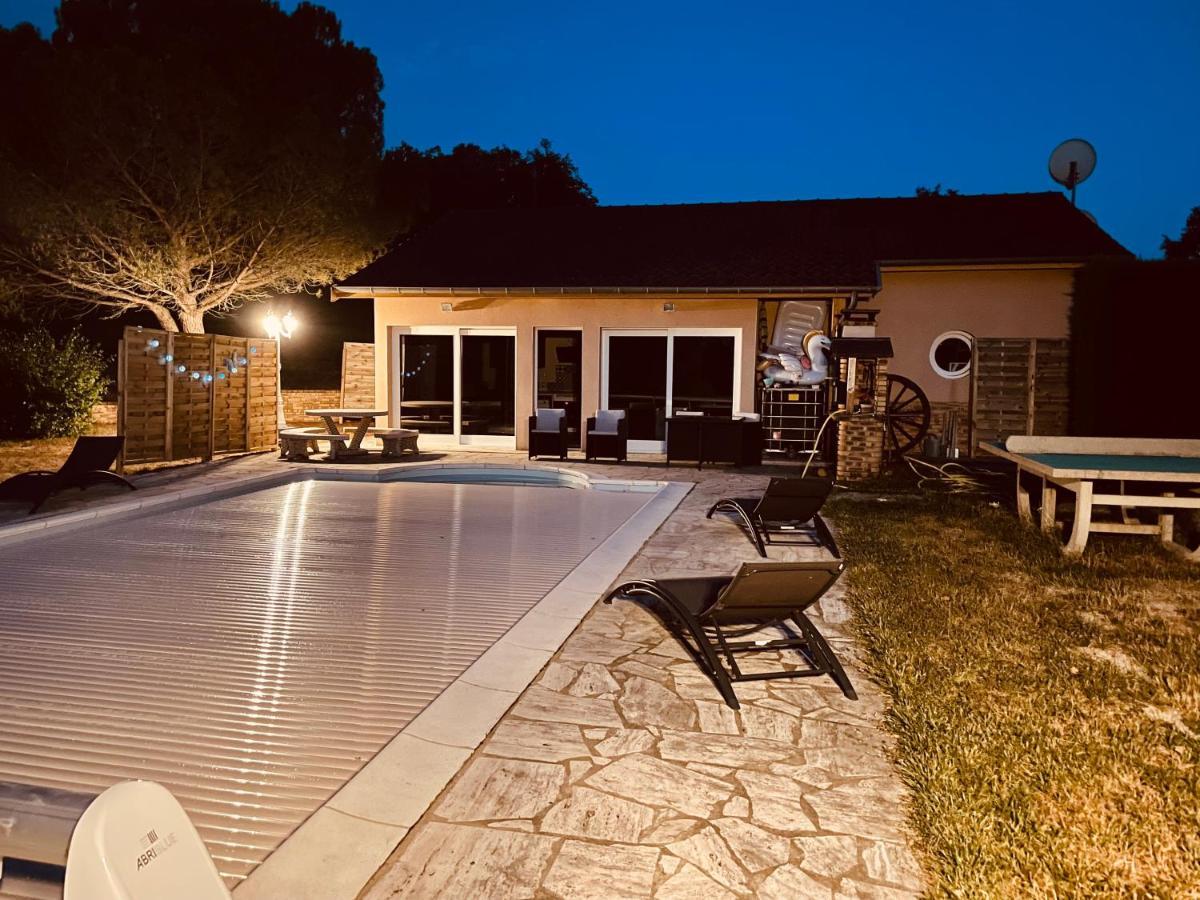 La Villa Perroquet Poncins Esterno foto